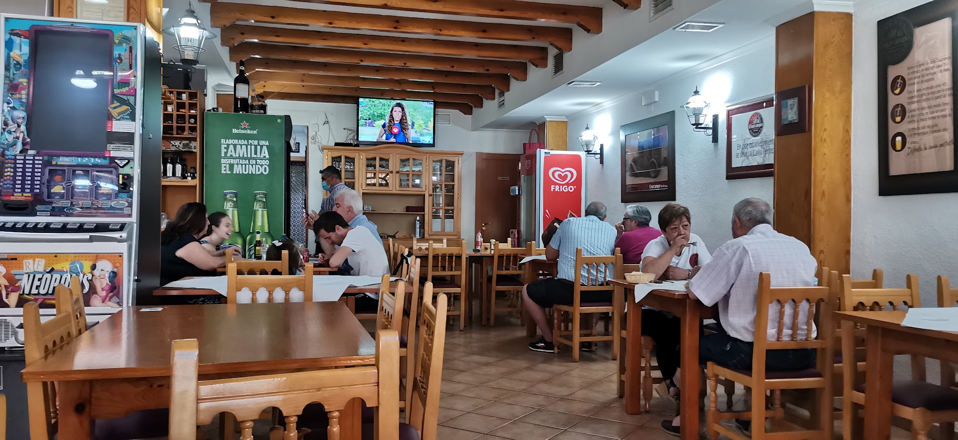 Mesa servida en Restaurante Las Arenas II